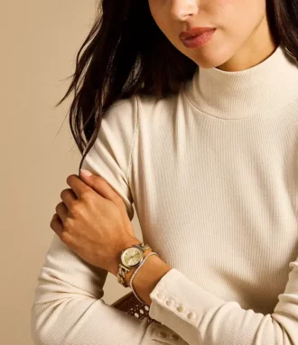 Carlie tre-hånds guldfarvet rustfrit stål ur og armbåndssæt